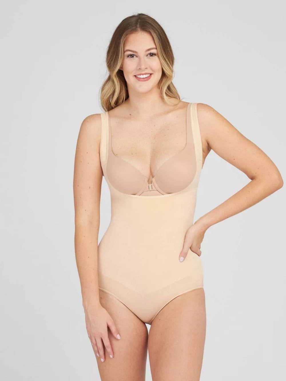 NWT ASSETS by SPANX Women's Remarkable Open-Bust Brief Bodysuit - Beige SIZE LRG